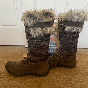 Muk Luks Faux Fur Gwen Grey Tall Knit Winter Snow Boots Insulated Size 9